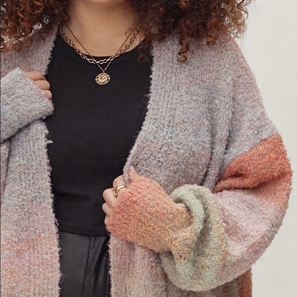 NASTYGAL Faded Striped Oversized Cardigan - Picture 2 of 5